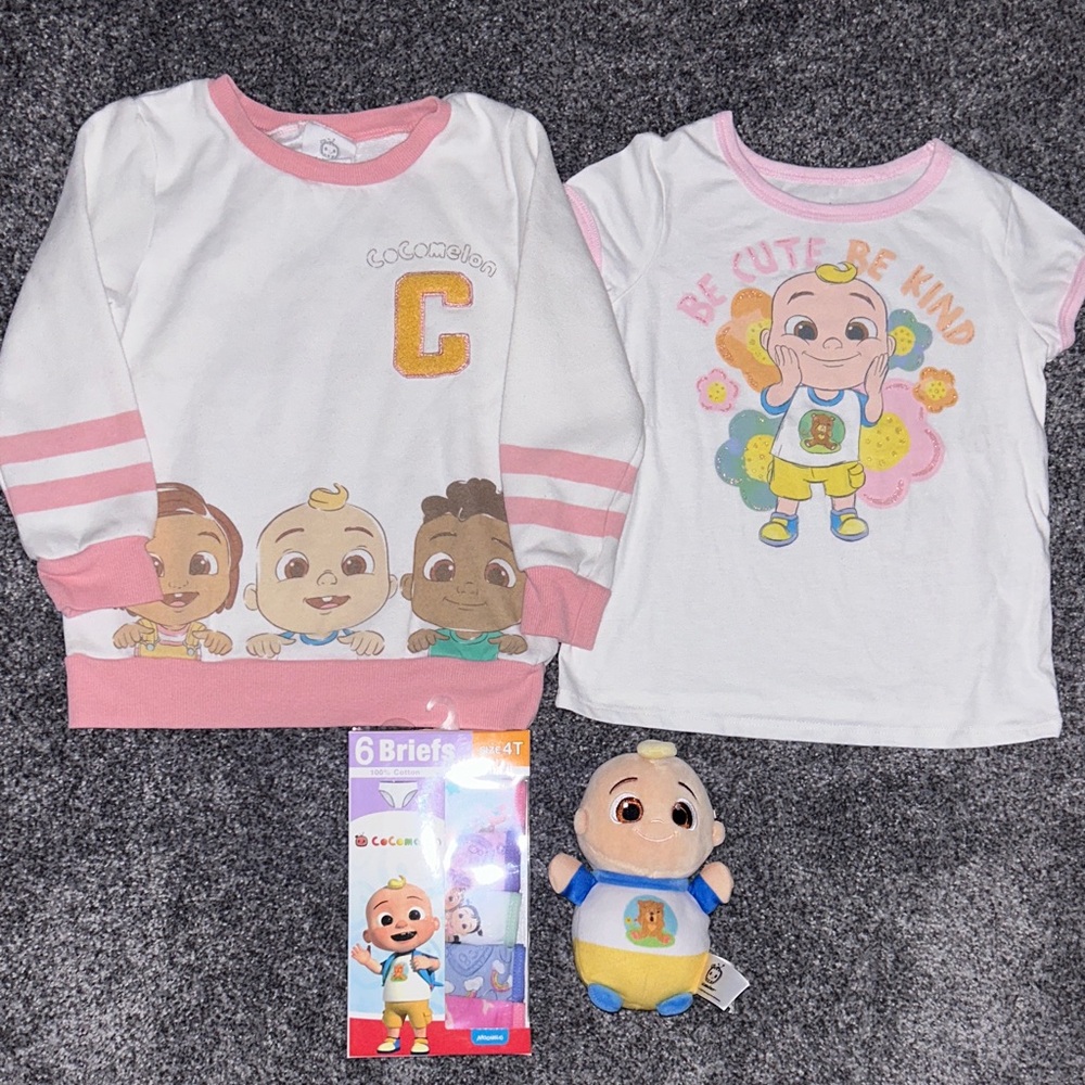 XS (4/5) Girls’ CoComelon Shirts, Underwear & Plush